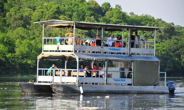 boat-cruise